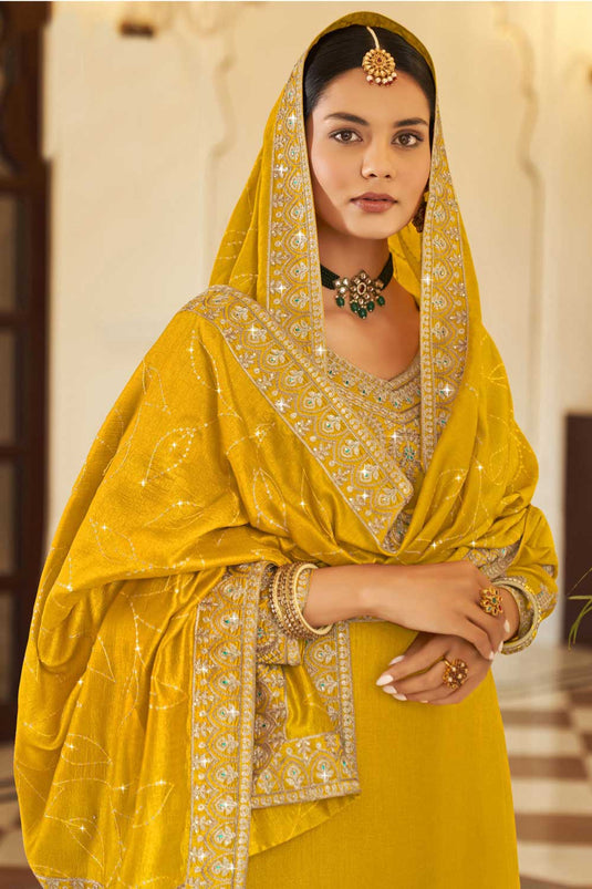 Vichitra Fabric Yellow Color Trendy Pakistani Replica Suit