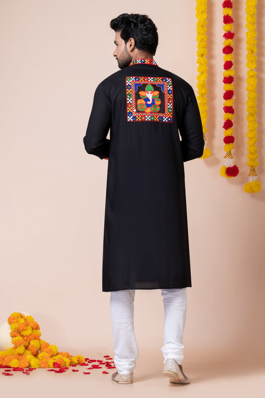 Attractive Readymade Men Kurta Pyjama In Black Color