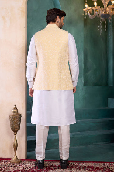 Jacquard Off White Wedding Wear Readymade Kurta And Aligadhi Pant For Men