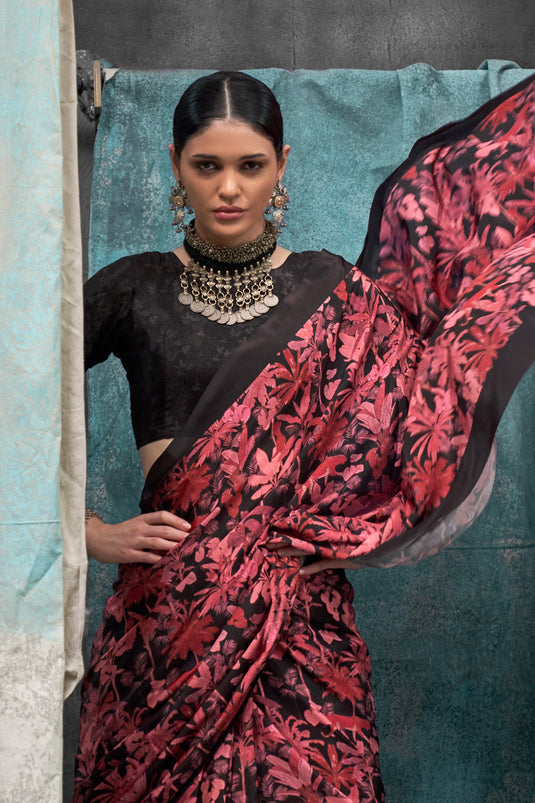 Casual Wear Soothing Printed Crepe Fabric Saree In Black Color