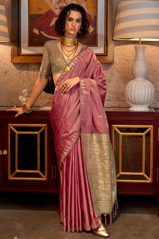 Pink Color Glorious Handloom Weaving Silk Saree