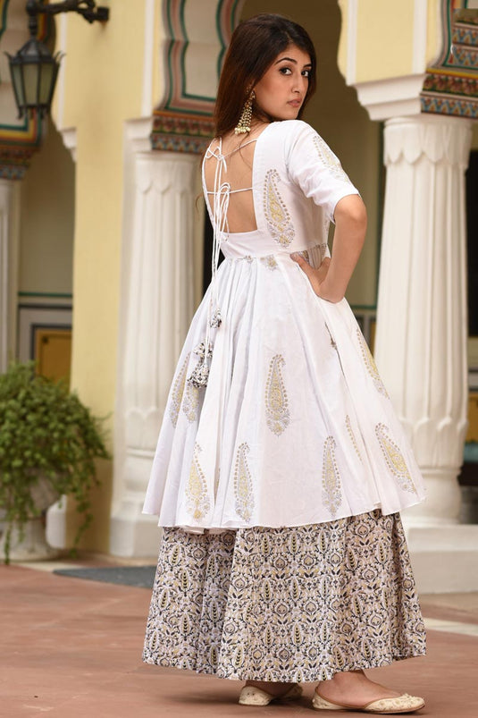 White Color Festive Wear Digital Printed Kurti With Palazzo In Fancy Fabric