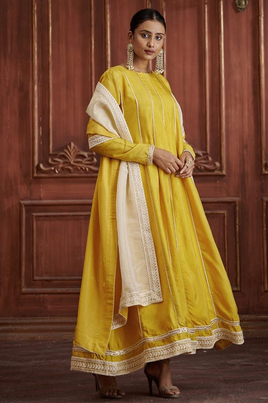 Exclusive Yellow Color Silk Fabric Hand Embroidered Function Wear Fancy Readymade Anarkali Set