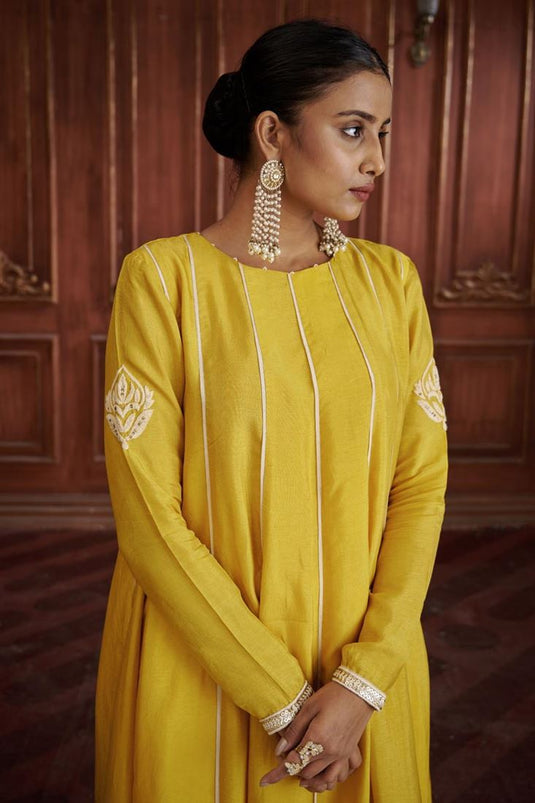 Exclusive Yellow Color Silk Fabric Hand Embroidered Function Wear Fancy Readymade Anarkali Set