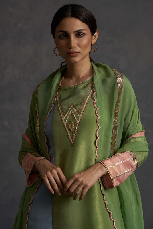 Exclusive Green Color Silk Fabric Hand Embroidered Attractive Readymade Straight Cut Kurta