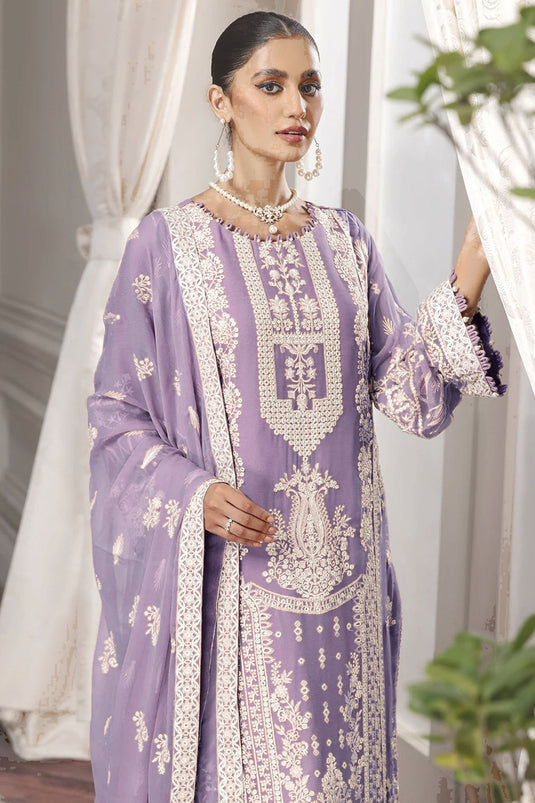 Tempting Georgette Fabric Lavender Color Embroidered Pakistani Replica Suit