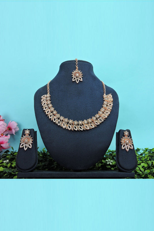 Beguiling Grey Color Alloy Material Necklace Set Earrings And Mang Tikka For Women