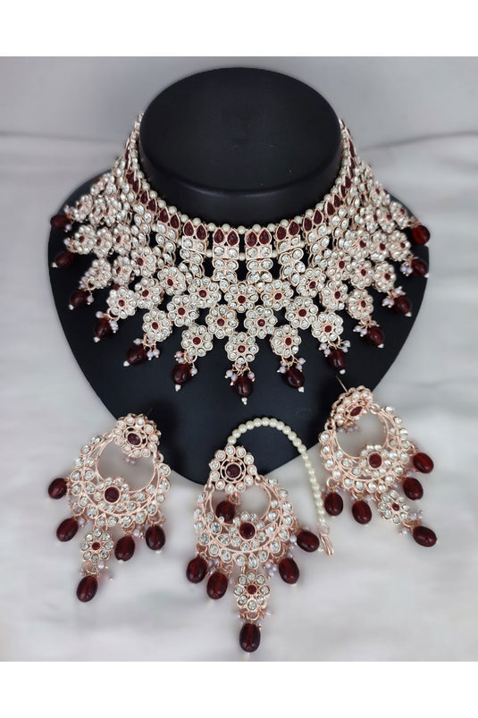 Alloy Material Bewitching Necklace Set With Earrings And Mang Tikka For Girls And Women In Red Stone