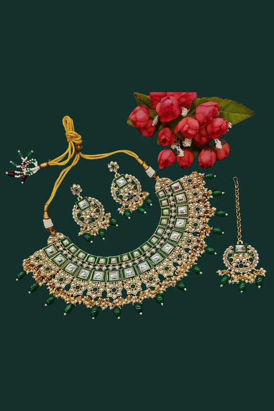 Green Color Fascinating Alloy Material Premium Necklace With Earrings and Mang Tikka