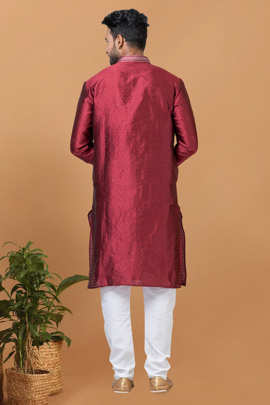 Attractive Readymade Men Kurta Pyjama In Maroon Color