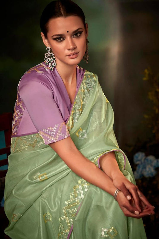 Saree on sale fabric online