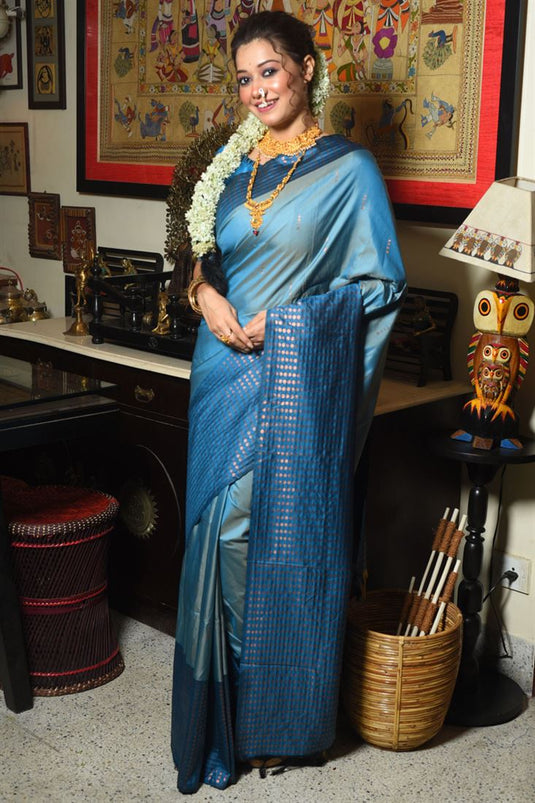 Unique Cyan Soft Silk Saree With Blouse