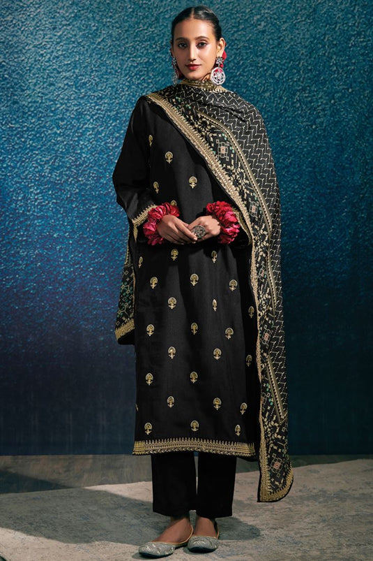 Excellent Art Silk Fabric Black Color Festive Look Salwar Suit