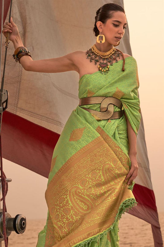 Elegant Art Silk Green Color Saree with Weaving Work For Function