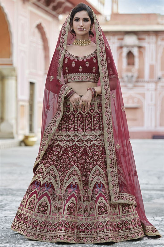 Buy Incredible Off White Silk Embroidered Lehenga Choli | Inddus.com.